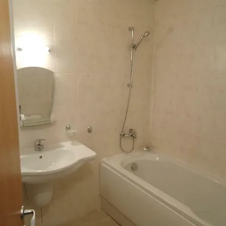 L006 In Aspen Golf דירה בנסקו